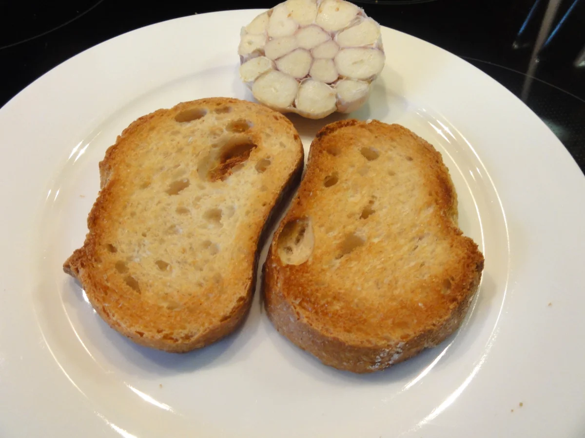 Vorspeise:   BRUCHETTA " der Klassiker " - Rezept - Bild Nr. 8