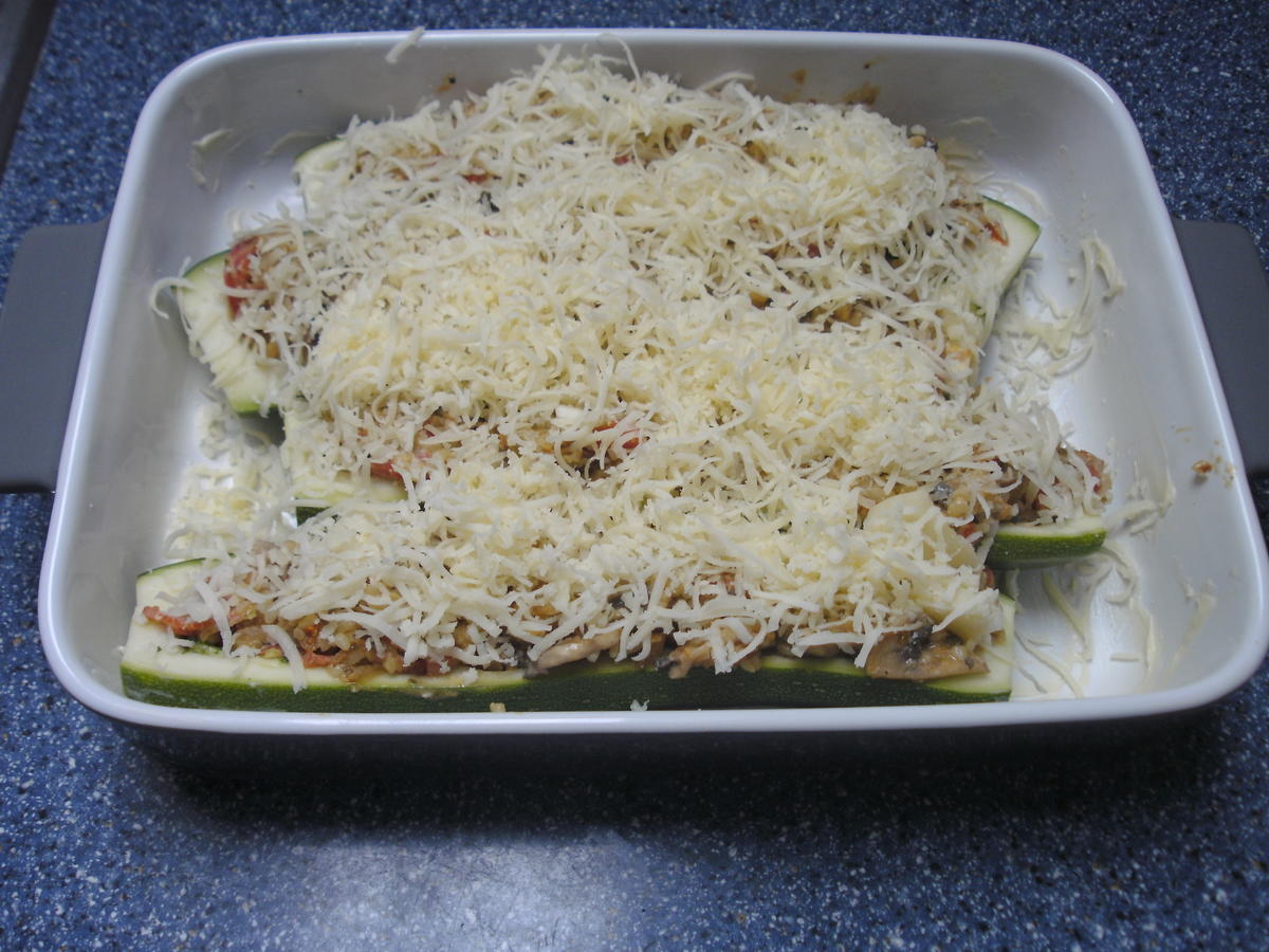 Gefüllte Zucchini - Rezept - Bild Nr. 6