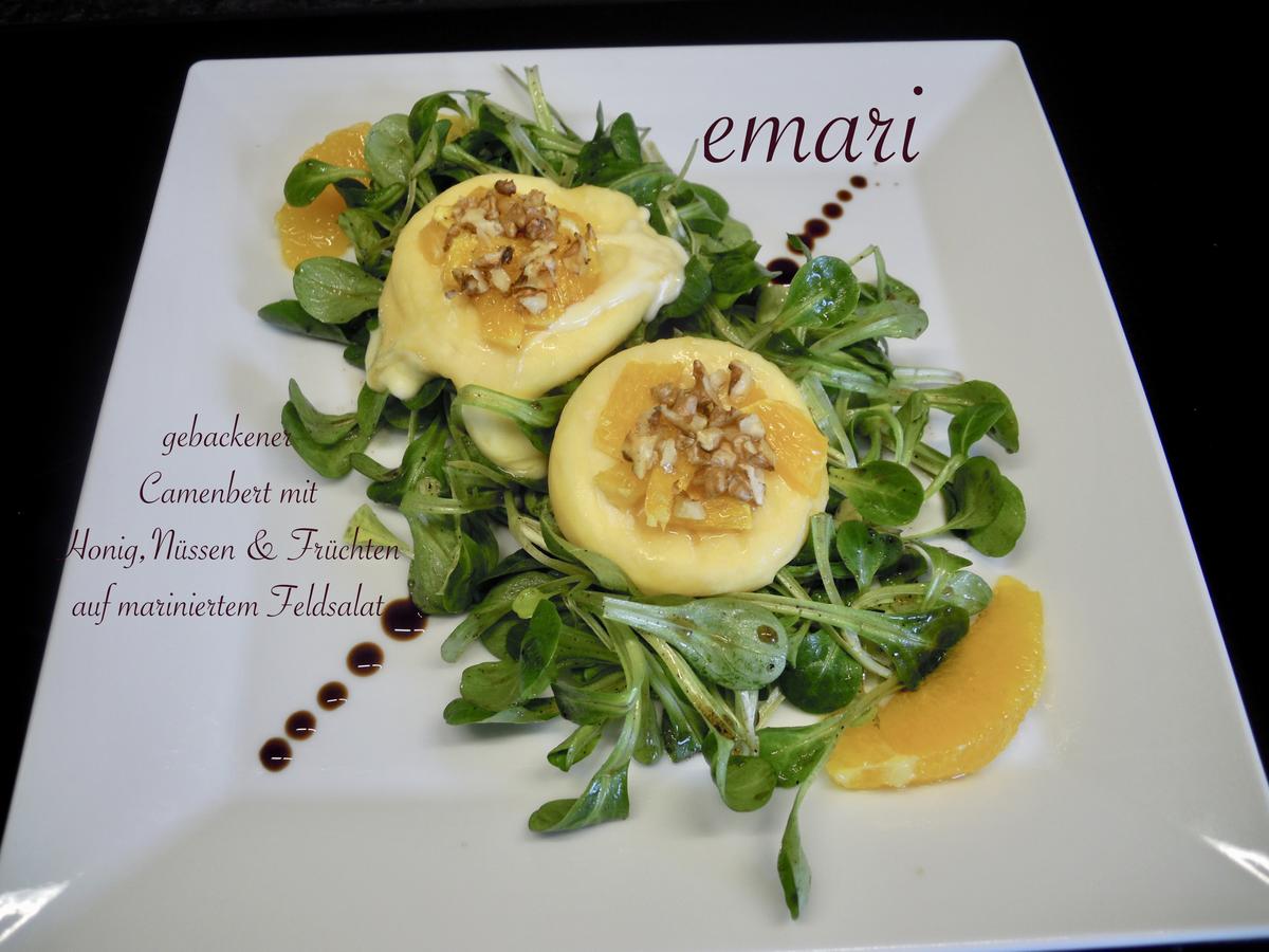 gebackener Camenbert mit Früchten, Nüssen &amp; Honig - Rezept - kochbar.de