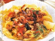 Bandnudeln mit Meeresfrüchten - Rezept