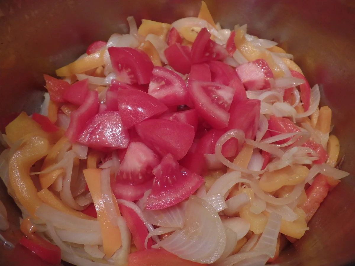 Zwiebel-Paprika-Suppe - Rezept - Bild Nr. 9936
