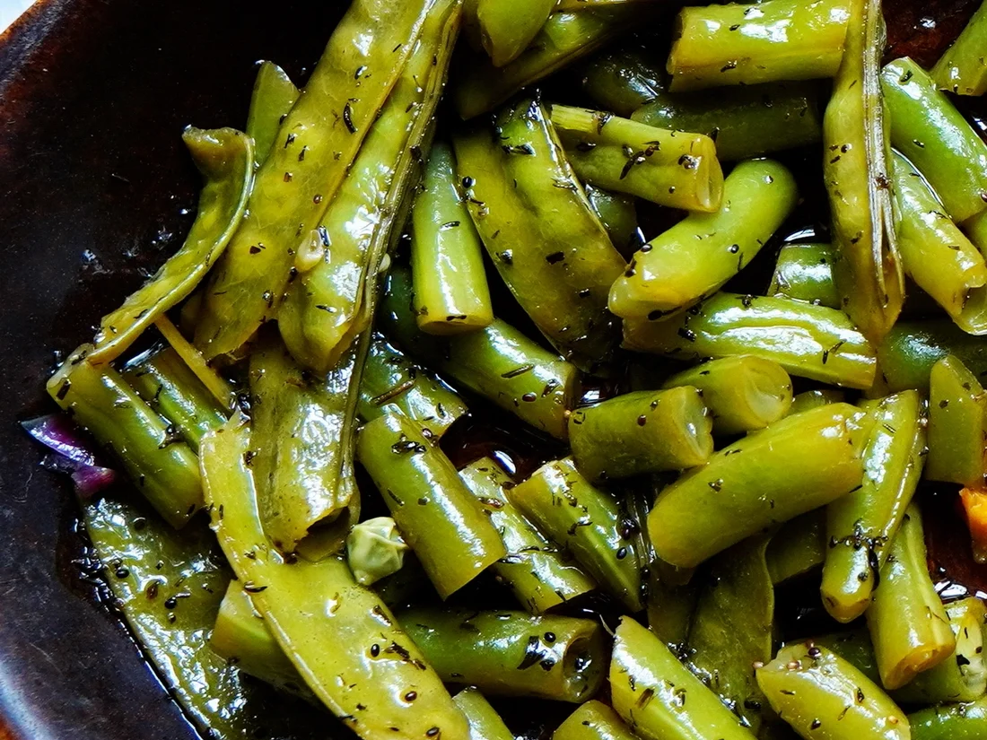 Rezept: Zuckerschoten mit Bohnen, Gemüse auf 'Tanah Lot' Art Bild Nr. 2 Zuckerschoten mit Bohnen, Gemüse auf 'Tanah Lot' Art - Rezept - Bild Nr. 2