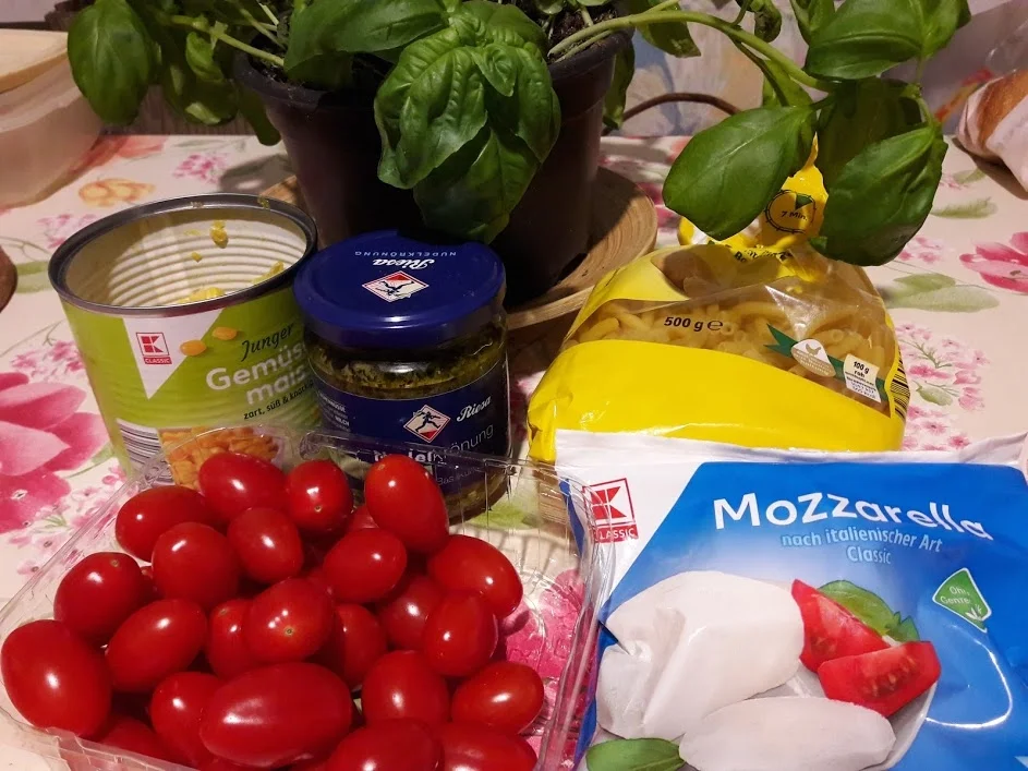 Nudelsalat - Rezept - Bild Nr. 3