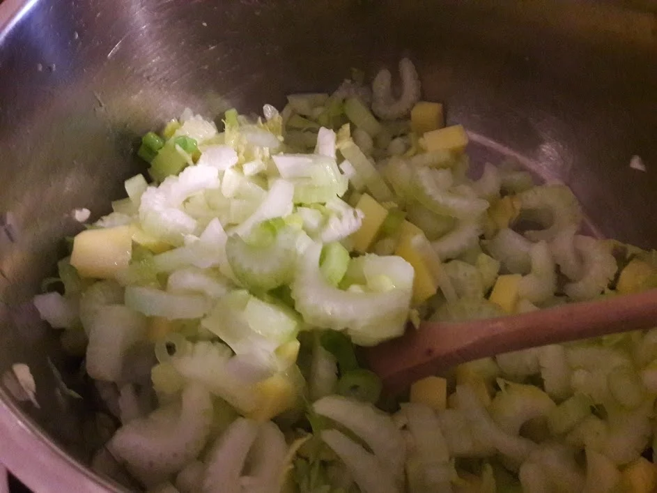 Rezept: Sellerie - Cemesüppchen Bild Nr. 7 Sellerie - Cemesüppchen - Rezept - Bild Nr. 7