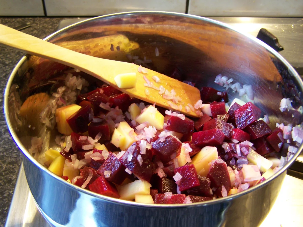Rote Beetesuppe - Rezept - Bild Nr. 7