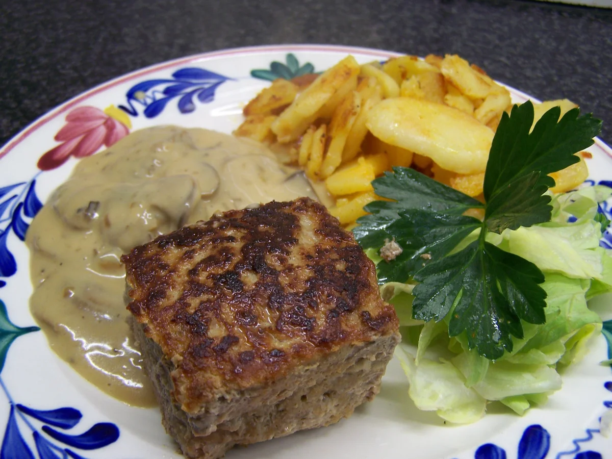 Dobbelsteintjes vom Hackfleisch - Rezept - Bild Nr. 9