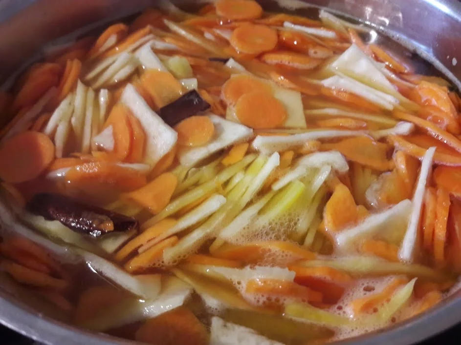 Rezept: Kompott von der Gelben Beete Bild Nr. 8 Kompott von der Gelben Beete - Rezept - Bild Nr. 8