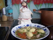 Hühnerbrühe mit Einlage Grießnockerln - Rezept - Bild Nr. 9934