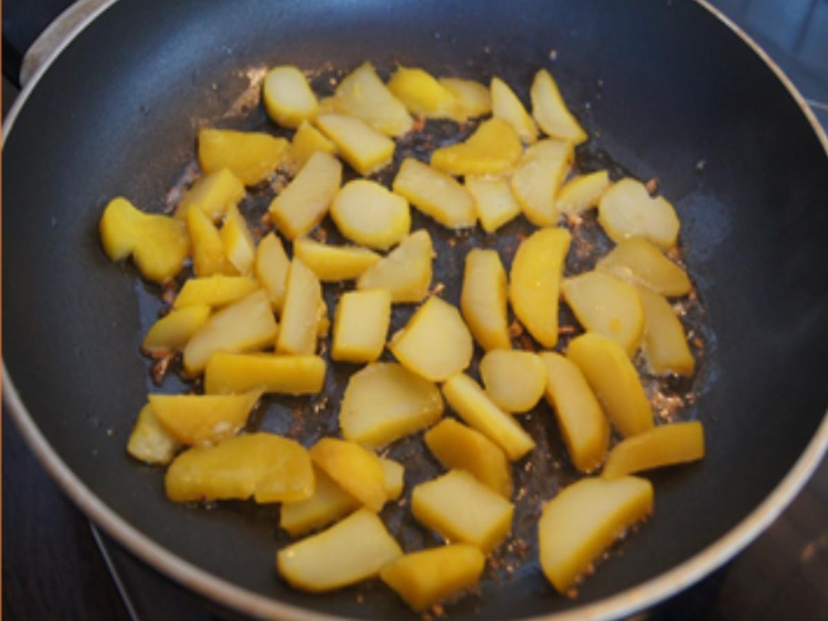 Sülze mit Bratkartoffeln und Rote Bete - Rezept - Bild Nr. 5
