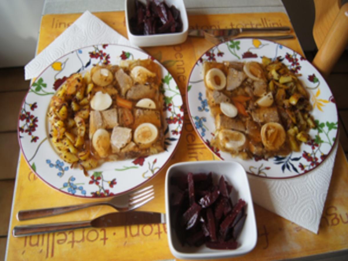 Sülze mit Bratkartoffeln und Rote Bete - Rezept - Bild Nr. 11
