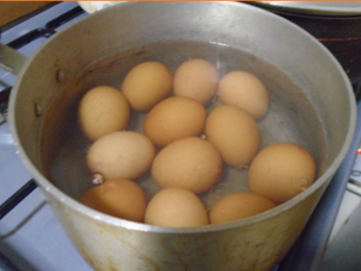 Eier in Senfsauce, Brokkoli und Drillingen - Rezept - Bild Nr. 3