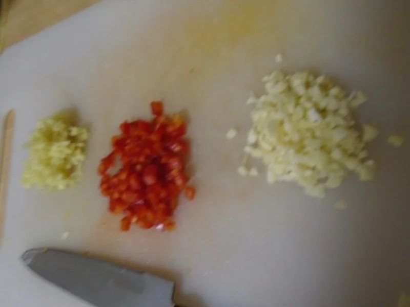 Kartoffel-Rindfleisch-Buletten mit Petersilien-Sauce, Blumenkohl und Drillingen - Rezept - Bild Nr. 7