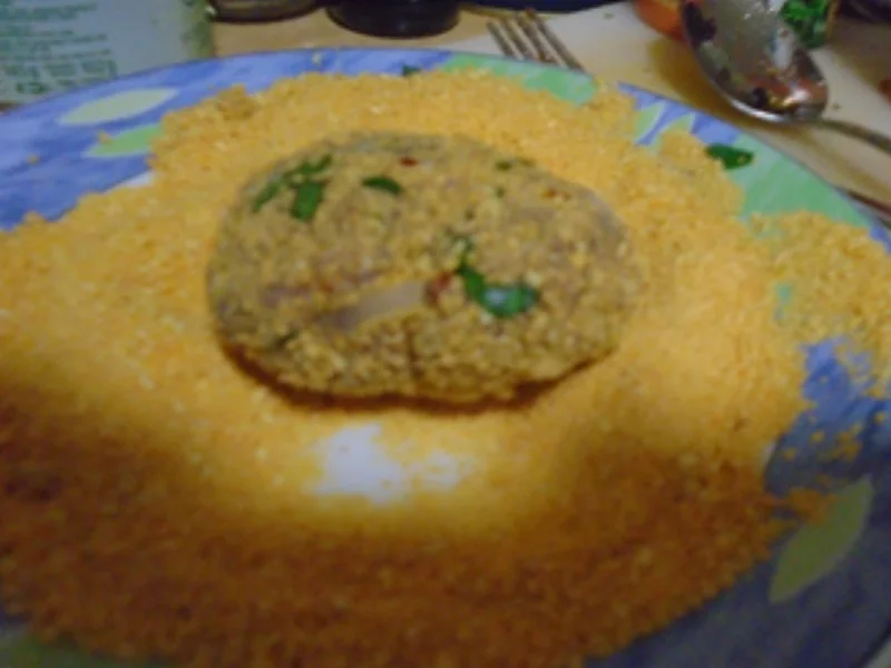 Kartoffel-Rindfleisch-Buletten mit Petersilien-Sauce, Blumenkohl und Drillingen - Rezept - Bild Nr. 13