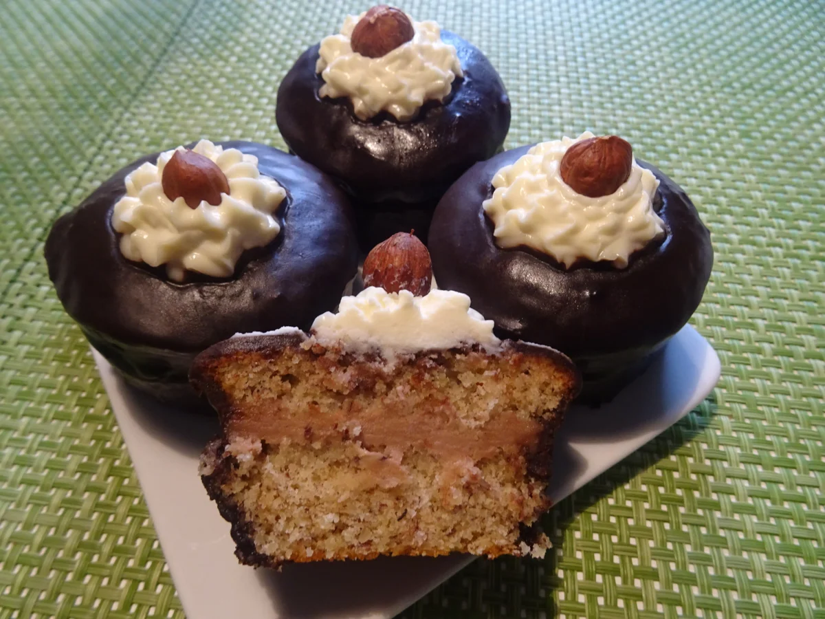 Haselnuss-Törtchen - Rezept - Bild Nr. 9945