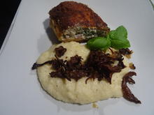Hühnerbrust-Filet gefüllt, im Parmesan-Mantel, cremiger Polenta und Pilz-Topping - Rezept - Bild Nr. 2