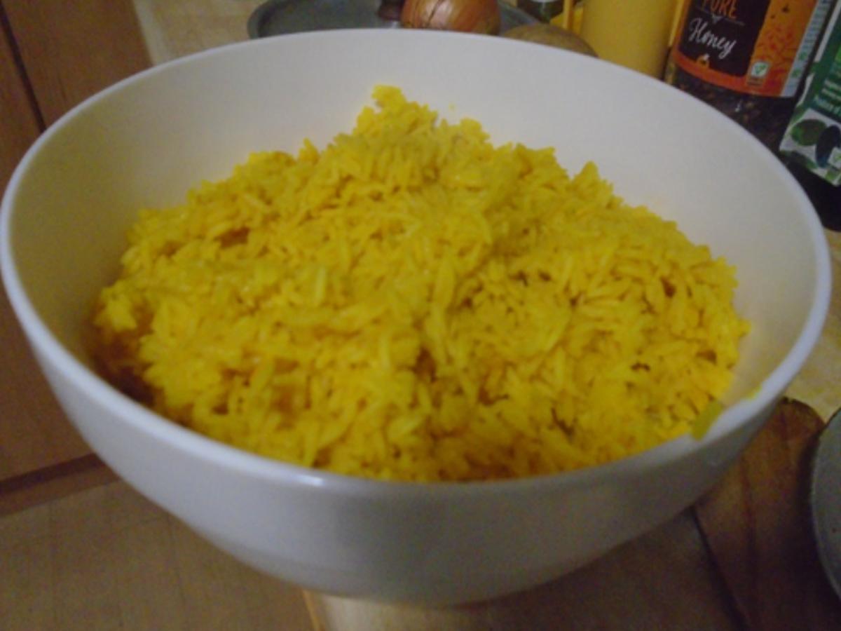 Gelber Reis mit Hähnchenbrustfilet und Gemüsemix - Rezept - Bild Nr. 9948