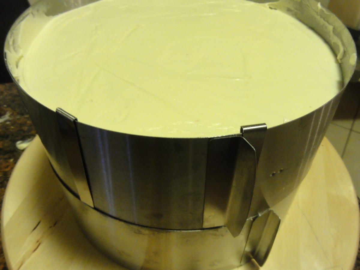 Biskuit: HIMBEER ~ FRISCHKÄSE ~ TORTE - von Rezeptsammlerin