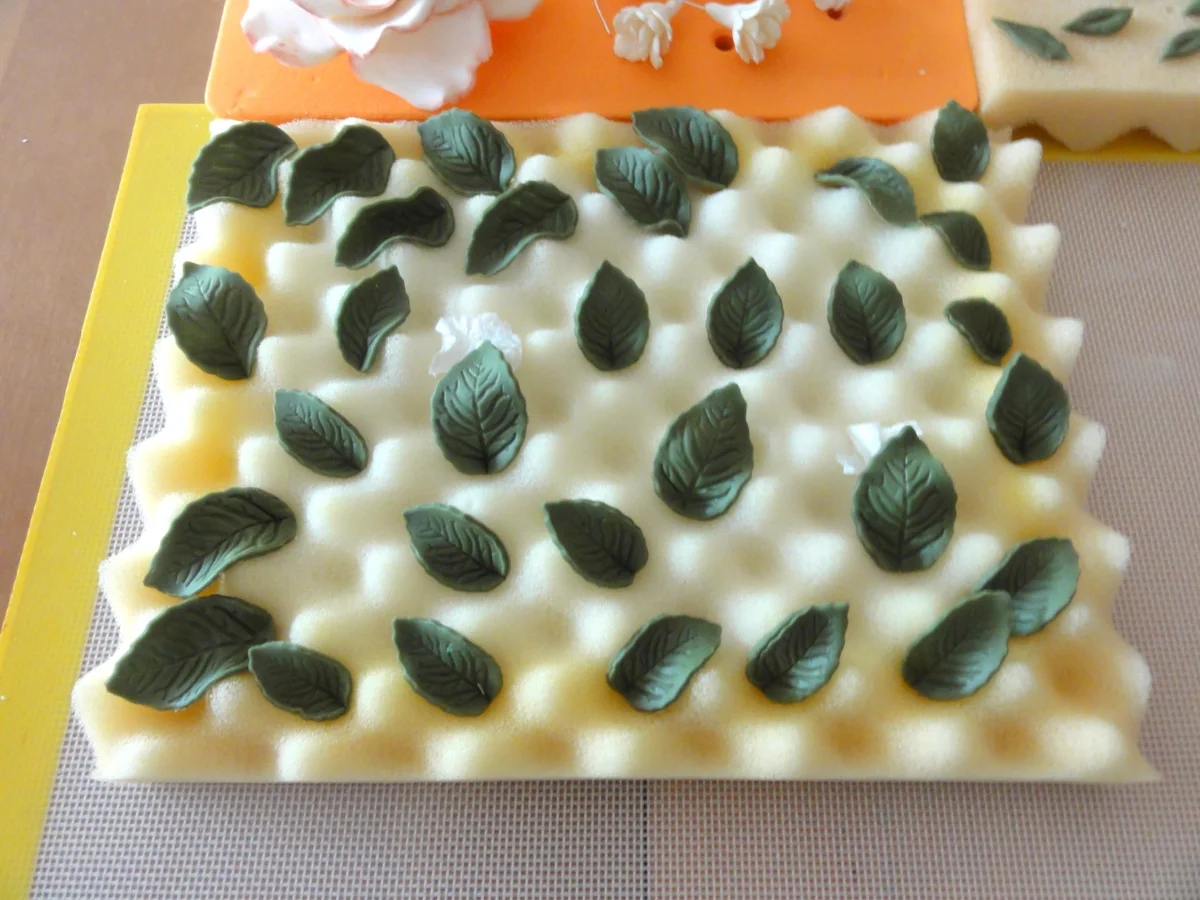 Rezept: Biskuit: HIMBEER ~ FRISCHKÄSE ~ TORTE Bild Nr. 14 Biskuit: HIMBEER ~ FRISCHKÄSE ~ TORTE - Rezept - Bild Nr. 14