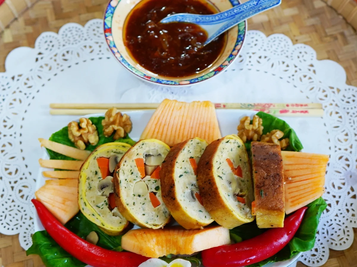 Rouladen mit Hühnerfleisch und Pilzen - Rezept - Bild Nr. 2