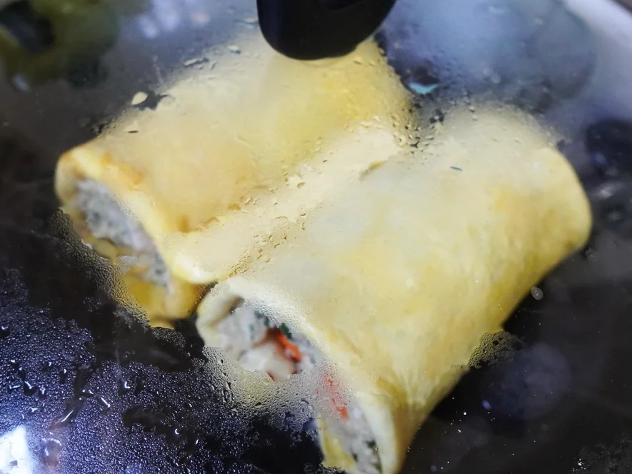 Rouladen mit Hühnerfleisch und Pilzen - Rezept - Bild Nr. 13