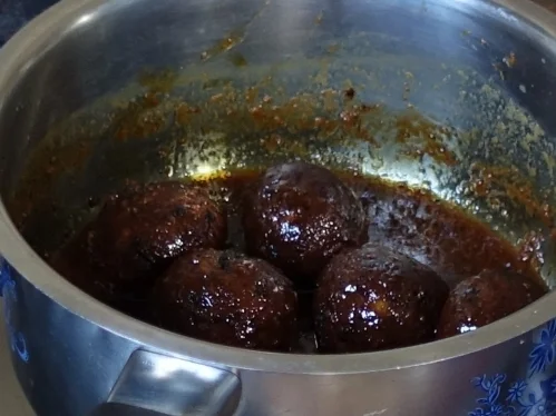 Frittierte Tofubällchen im Sesam-Mantel - Rezept - Bild Nr. 11