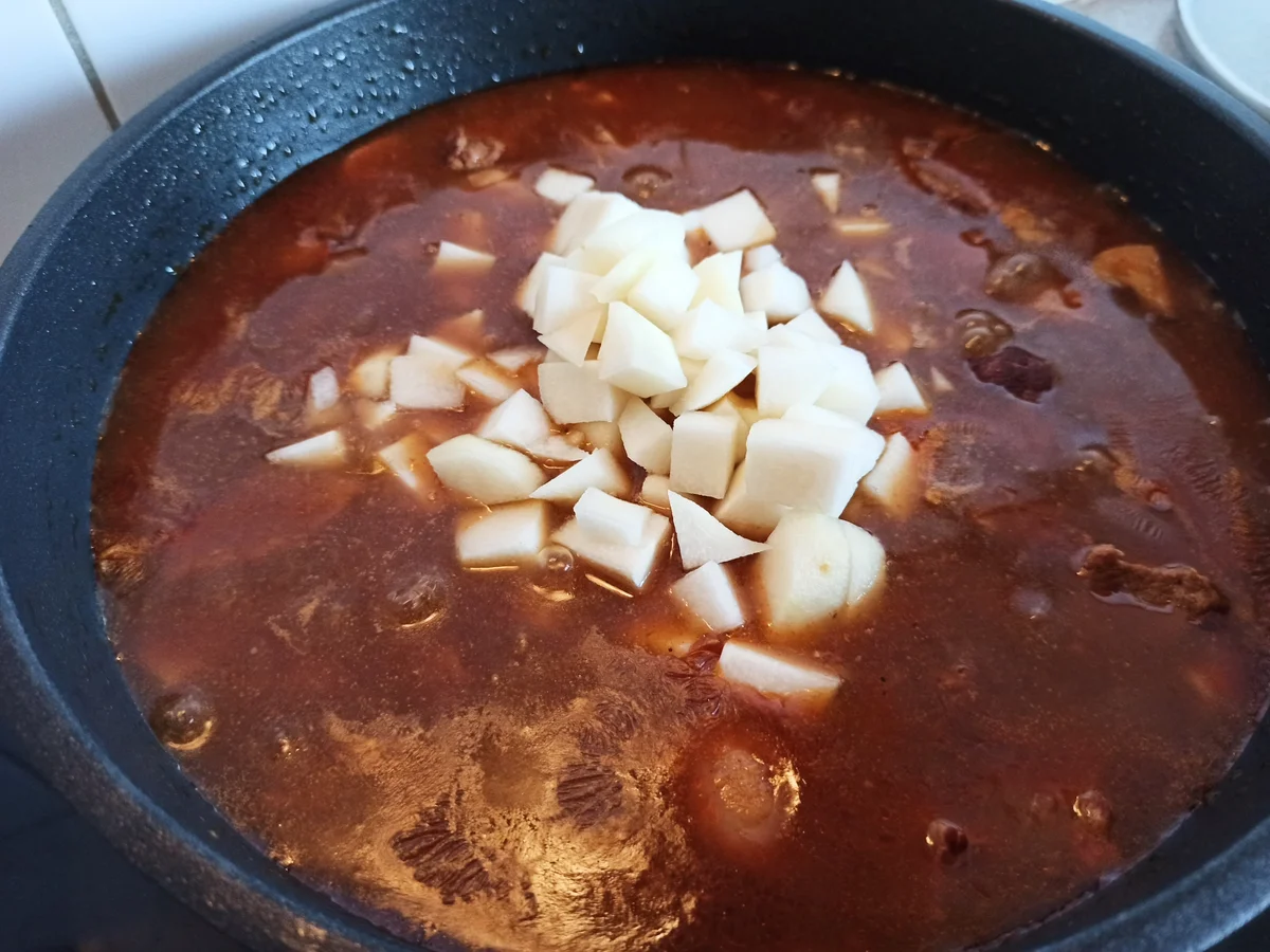 Rezept: Rindergulasch Bild Nr. 5 Rindergulasch - Rezept - Bild Nr. 5