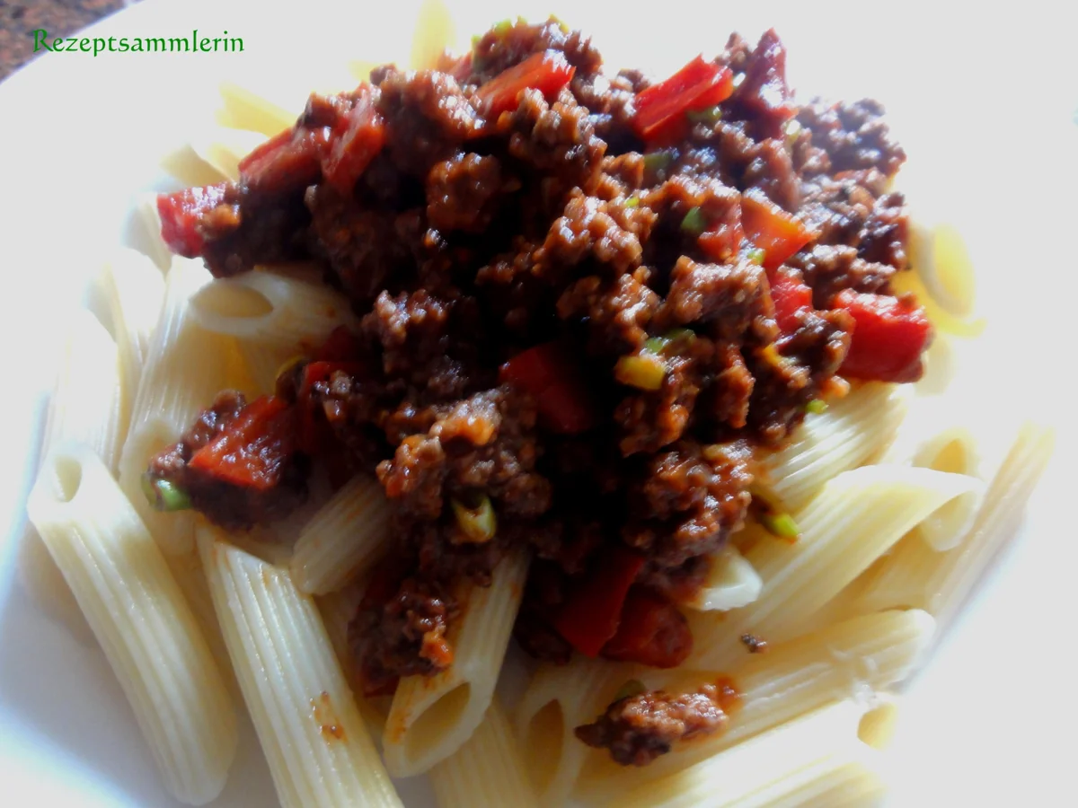 Pasta:   PENNE mit HACKSAUCE - Rezept - Bild Nr. 7