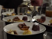 Gänseduett mit Maronenpüree und Kartoffelknödel - Rezept - Bild Nr. 2