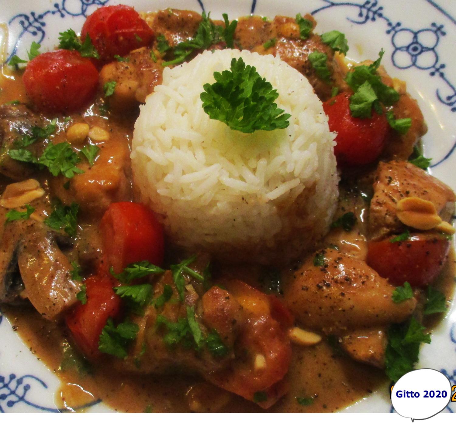 Hähnchenfilet in cremiger Erdnuss-Soße - Rezept - kochbar.de