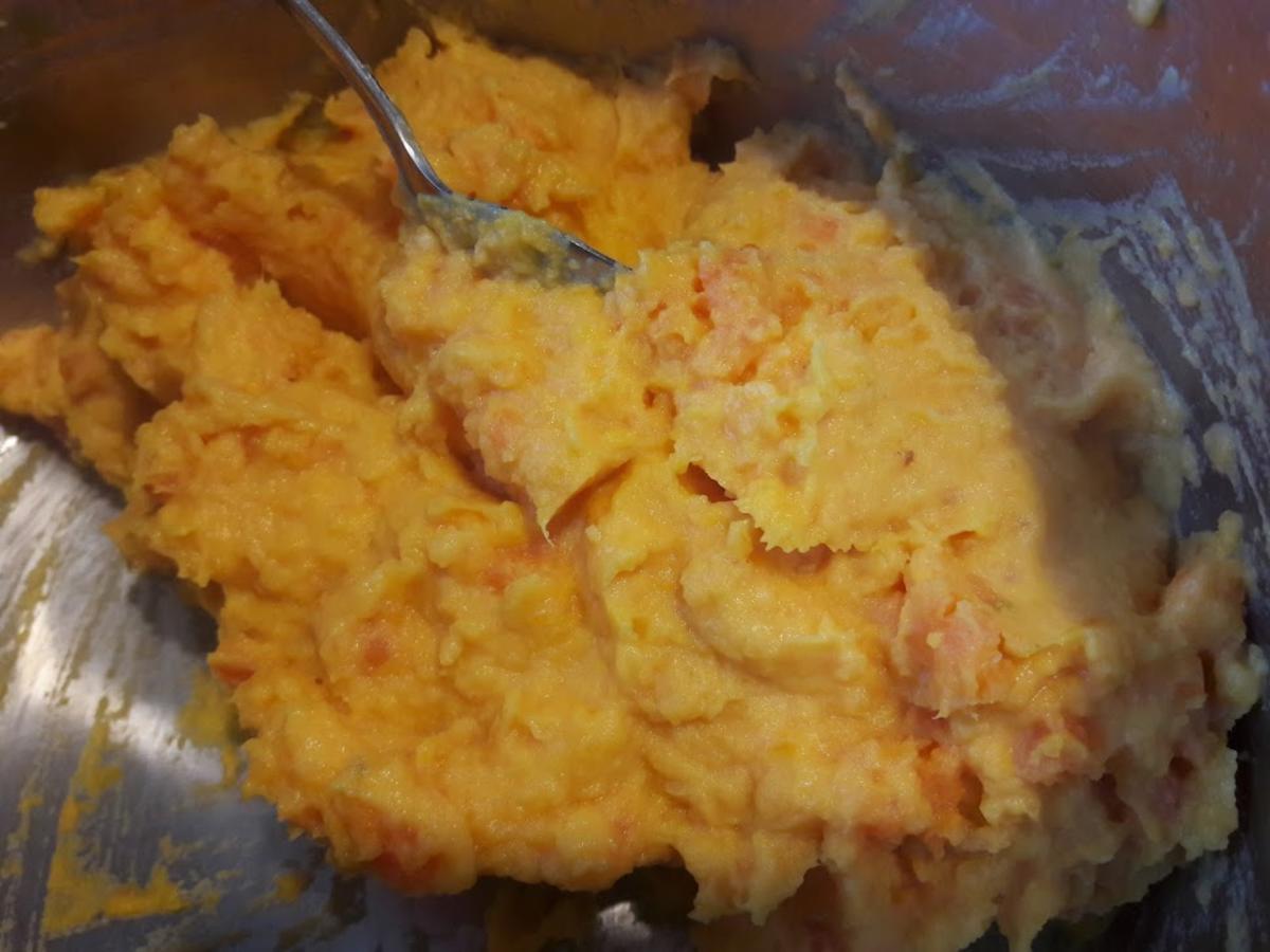 Hähnchenbrust auf Süßkartoffelpüree - einfach - von loewe_bs