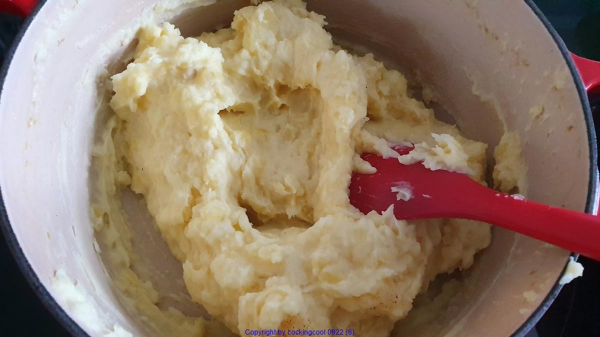 Eisbein mit Sauerkraut und Kartoffelstampf - Rezept - Bild Nr. 6