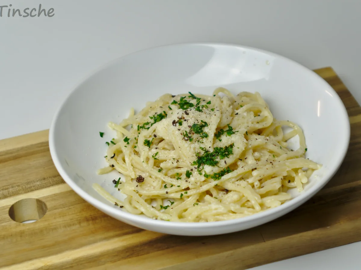Rezept: Spaghetti Alfredo Bild Nr. 5 Spaghetti Alfredo - Rezept - Bild Nr. 5