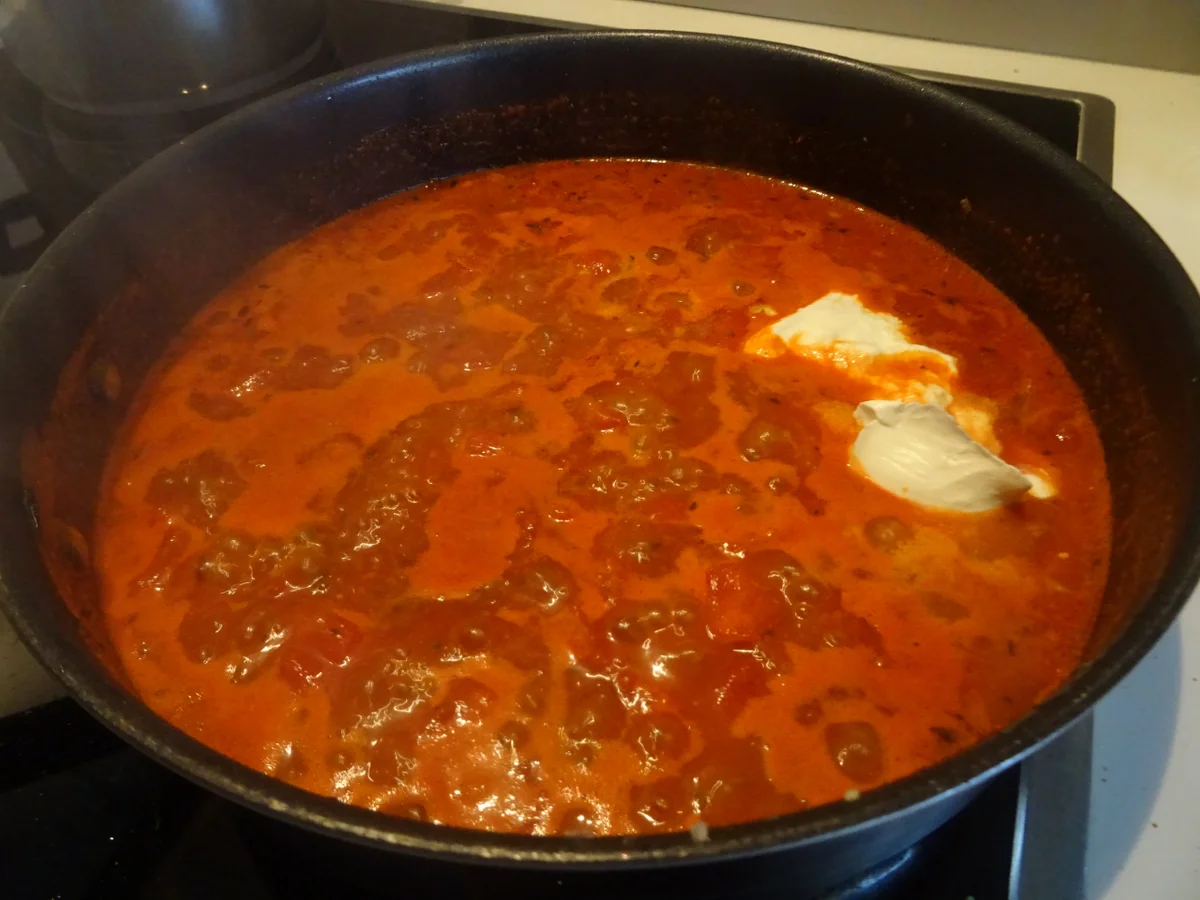 Kritharaki-Auflauf mit Hackbällchen und Feta - Rezept - Bild Nr. 9962