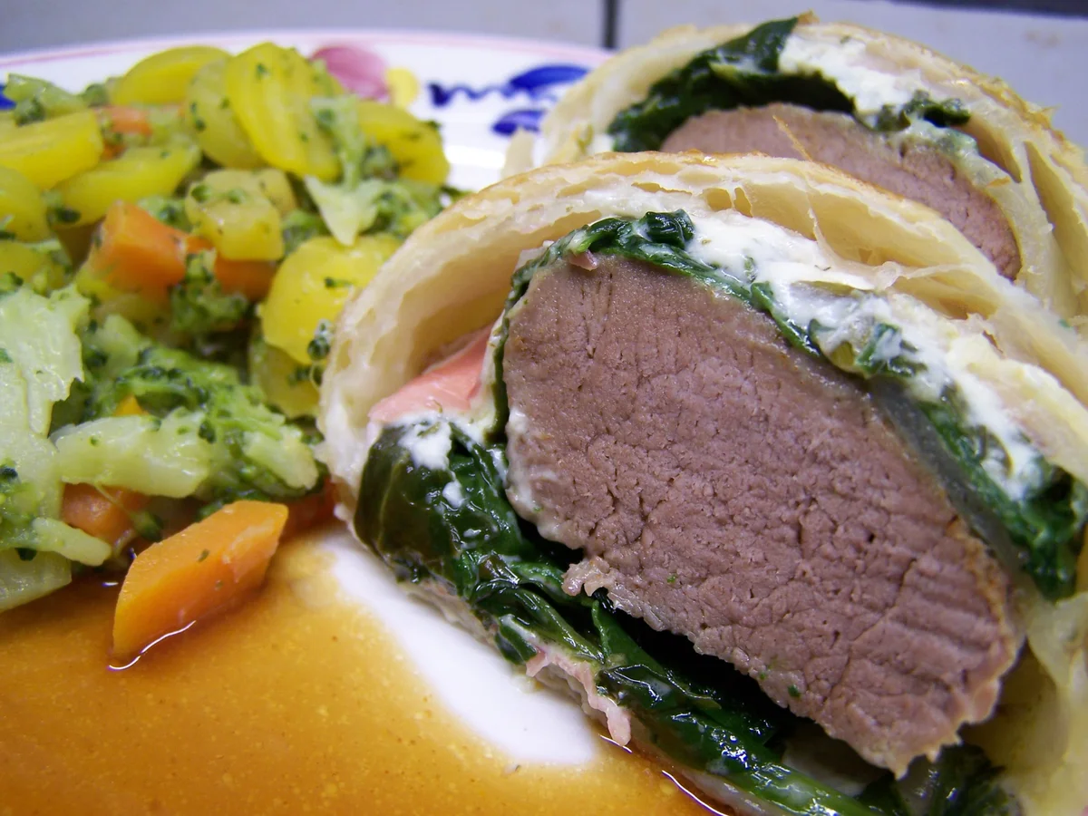 Schweinefilet eingewickelt - Rezept - Bild Nr. 10205