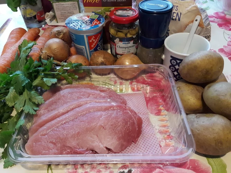 Rezept: Schnitzel auf Gemüsebett Bild Nr. 3 Schnitzel auf Gemüsebett - Rezept - Bild Nr. 3