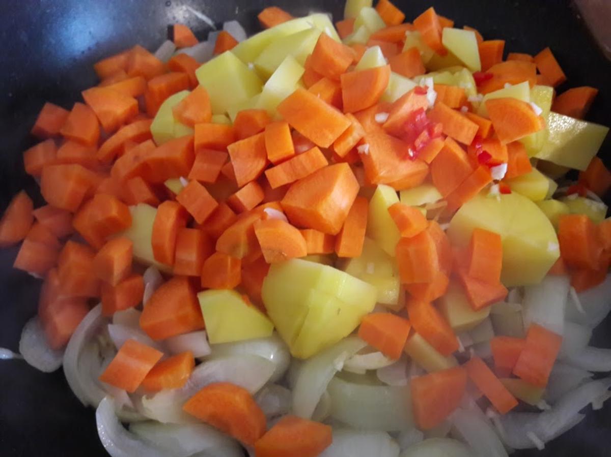 Schnitzel auf Gemüsebett - Rezept - Bild Nr. 7