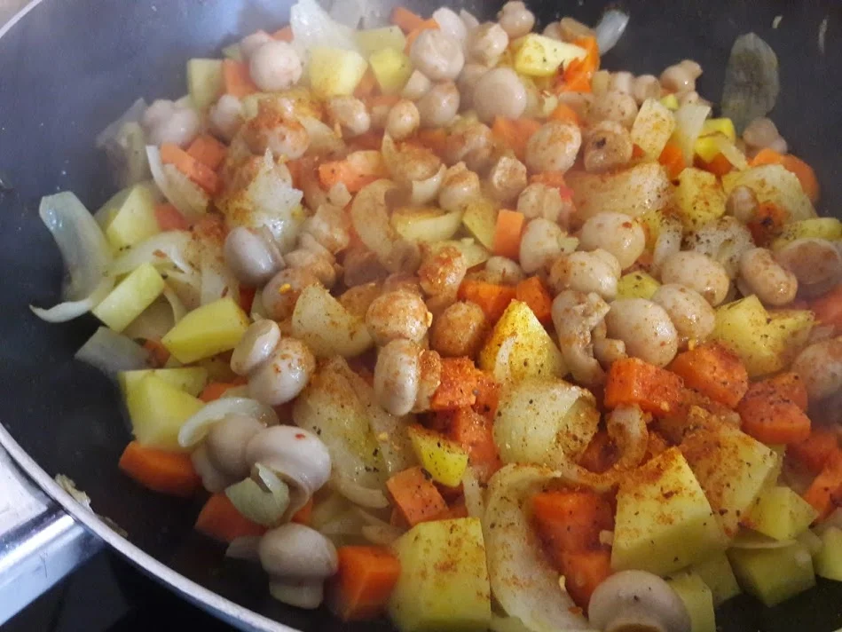 Rezept: Schnitzel auf Gemüsebett Bild Nr. 8 Schnitzel auf Gemüsebett - Rezept - Bild Nr. 8