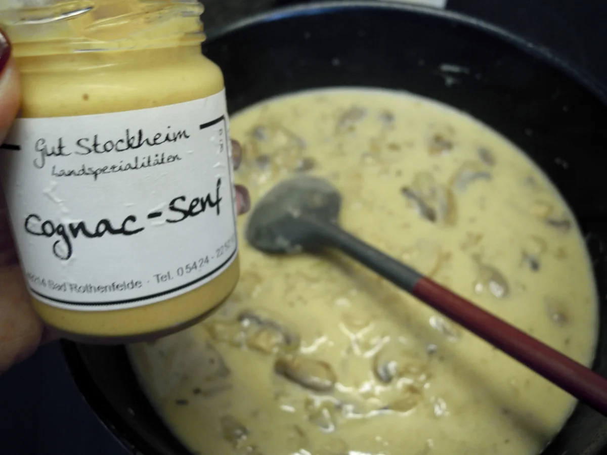 Hühnerfiletspitzen a'la Provence in Vermouthsauce - Rezept - Bild Nr. 9994