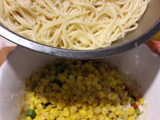 Rezept: Spaghettisalat Bild Nr. 16 Spaghettisalat - Rezept - Bild Nr. 16