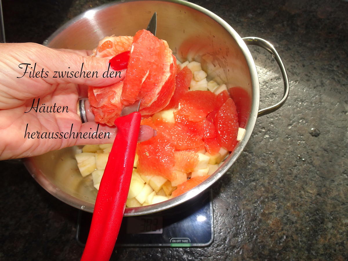 Grapefruit Apfel Fruchtcreme mit Marzipanwürferl - Rezept - Bild Nr. 14852