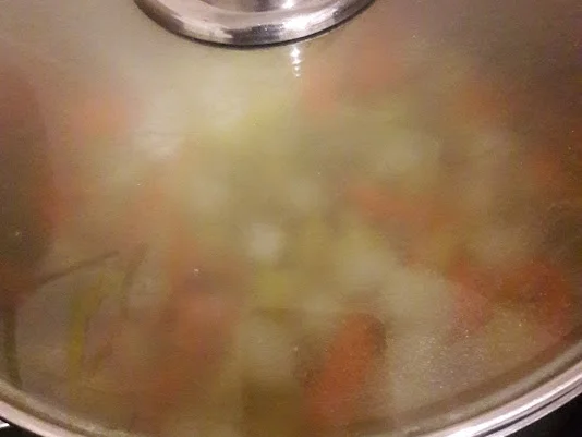 Rezept: Kohlrabi-Eintopf mit Käse und Brezel Bild Nr. 8 Kohlrabi-Eintopf mit Käse und Brezel - Rezept - Bild Nr. 8