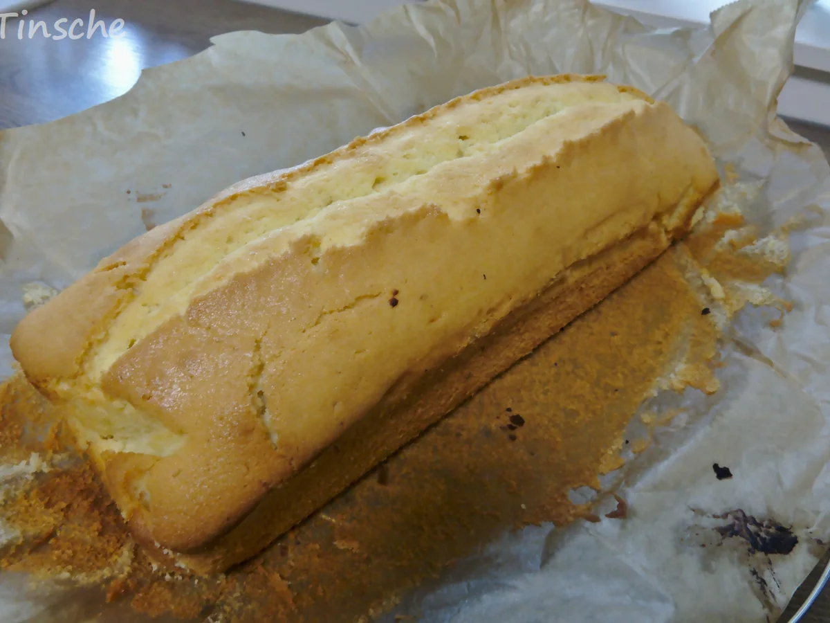 Rezept: Zitronen-Rührkuchen Bild Nr. 3 Zitronen-Rührkuchen - Rezept - Bild Nr. 3