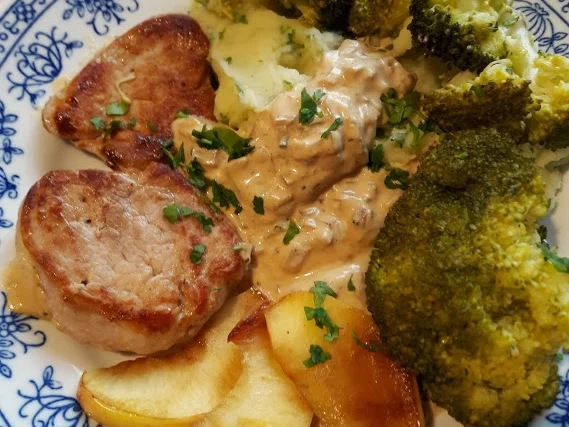 Rezept: Schweinefilet mit Kartoffelstampf Bild Nr. 3 Schweinefilet mit Kartoffelstampf - Rezept - Bild Nr. 3