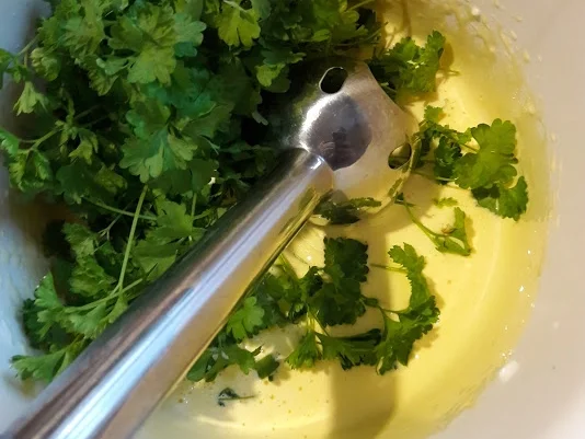 Petersilien-Biskuitrolle  zur kochbar Challenge März 2020 - Rezept - Bild Nr. 8