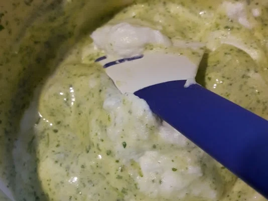 Petersilien-Biskuitrolle  zur kochbar Challenge März 2020 - Rezept - Bild Nr. 10