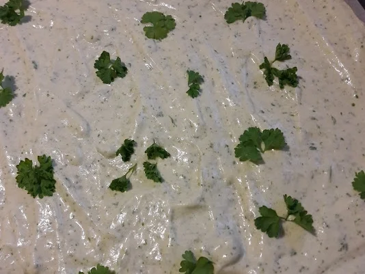 Petersilien-Biskuitrolle  zur kochbar Challenge März 2020 - Rezept - Bild Nr. 13