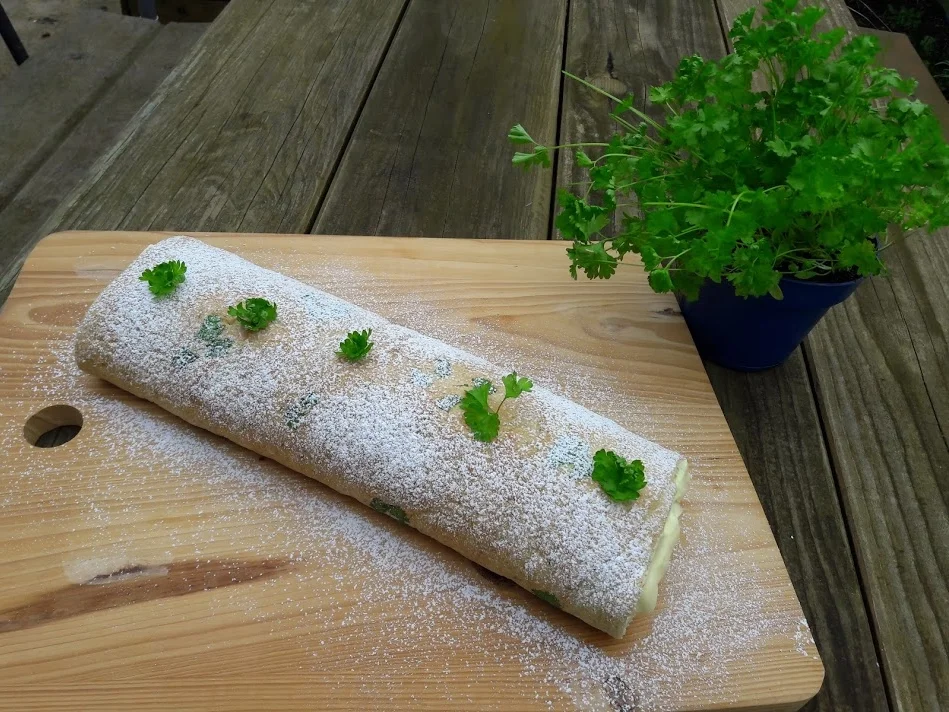 Petersilien-Biskuitrolle  zur kochbar Challenge März 2020 - Rezept - Bild Nr. 26