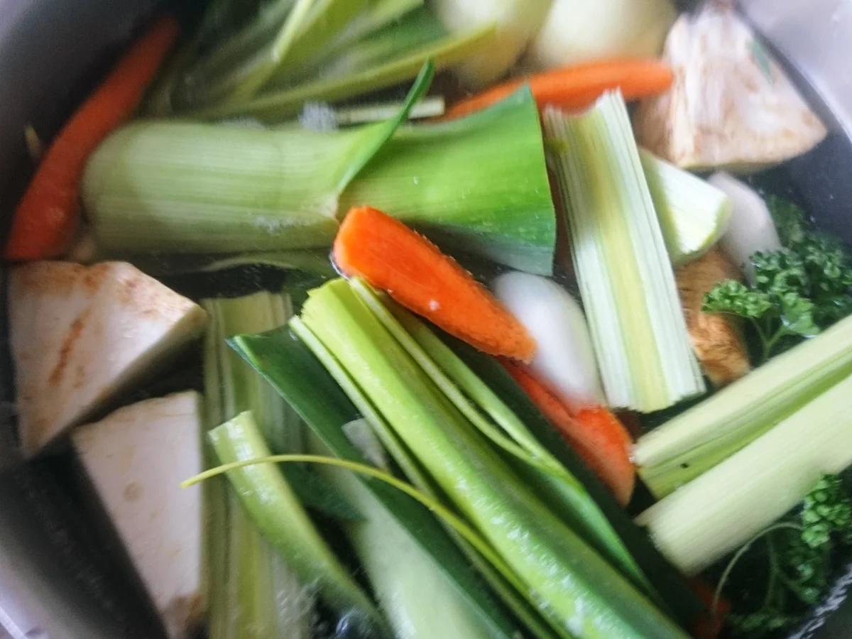 Rinder-Gemüsebrühe - Rezept - Bild Nr. 8