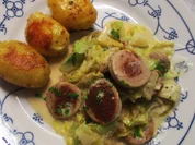 Rezept: Spitzkohl-Pfanne mit Bratwurst Bild Nr. 2 Spitzkohl-Pfanne mit Bratwurst - Rezept - Bild Nr. 2