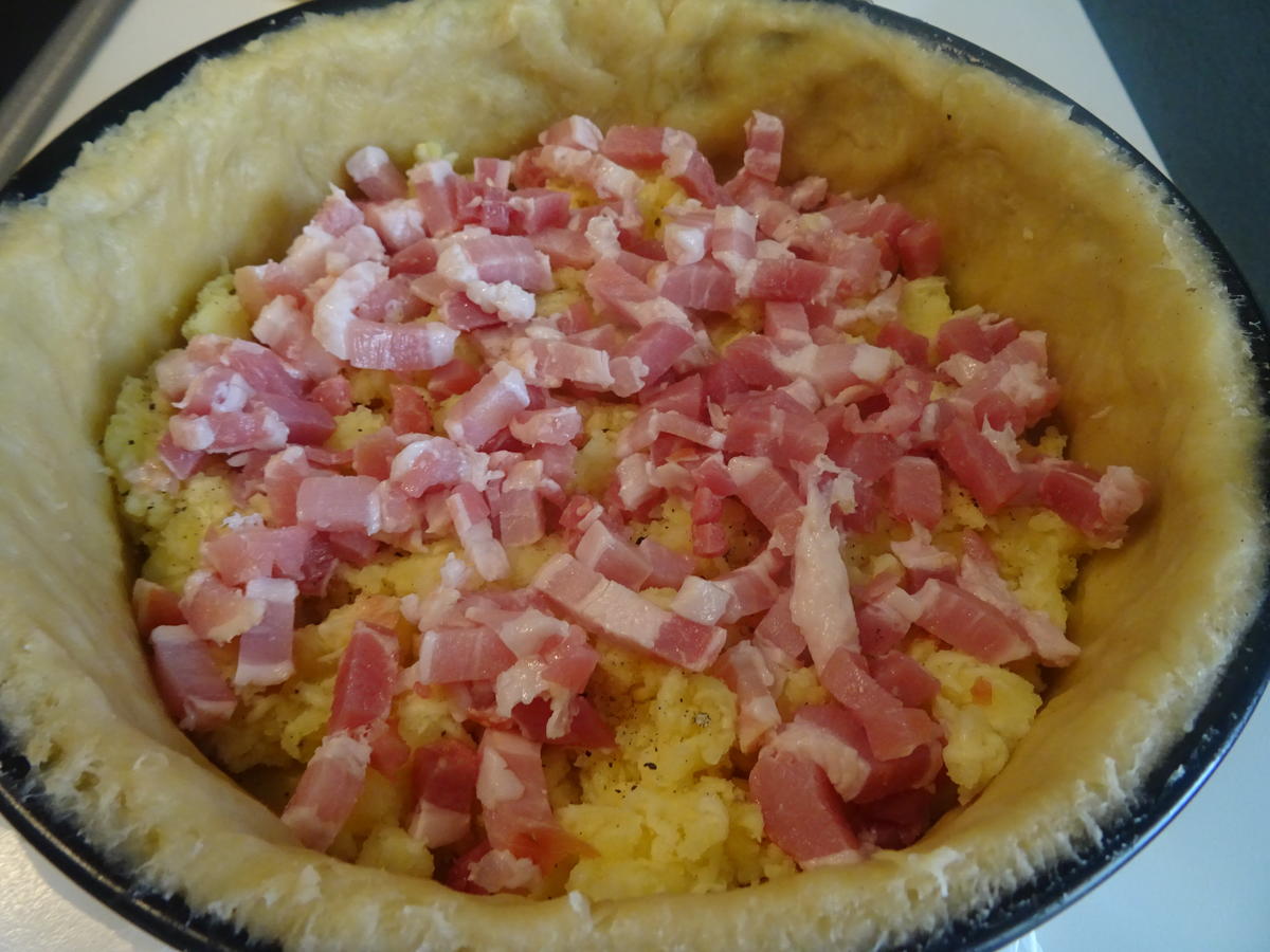 Kartoffel-Kuchen mit Schnittlauch-Dip und Beilagensalat - Rezept - Bild Nr. 5